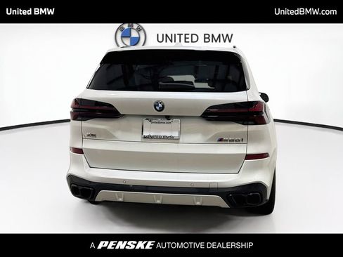 Used 2024 BMW X5 M60i AWD/4WD image 6