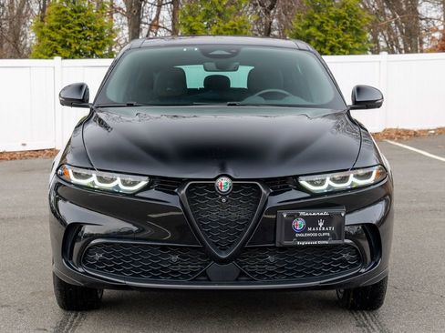 Used 2024 Alfa Romeo Tonale Veloce image 2