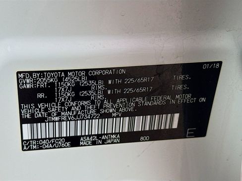 Used 2018 Toyota RAV4 XLE FWD image 28