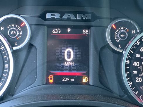 New 2025 RAM 1500 Big Horn image 24