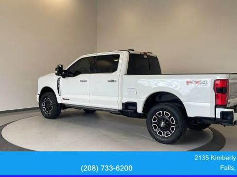 Used 2024 Ford F350 Platinum image 5