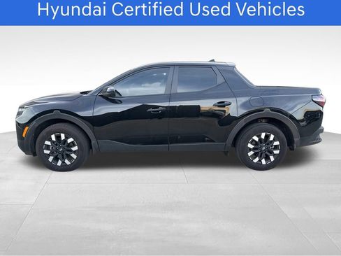 Certified 2025 Hyundai Santa Cruz SE image 10