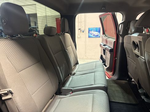 Used 2015 Ford F150 XLT w/ Equipment Group 301A Mid AWD/4WD image 25