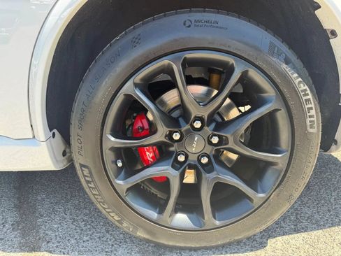Used 2022 Dodge Durango SRT w/ Premium Interior Group AWD/4WD image 9