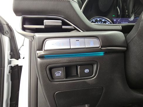 Used 2024 Genesis GV80 2.5T image 28