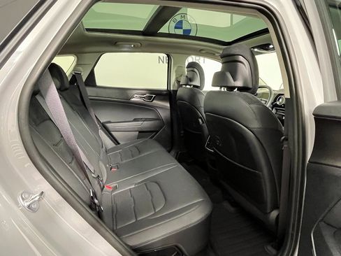 Used 2026 Kia Sportage SX Prestige image 21