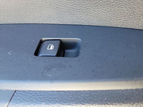 Used 2023 Kia Sportage LX image 14