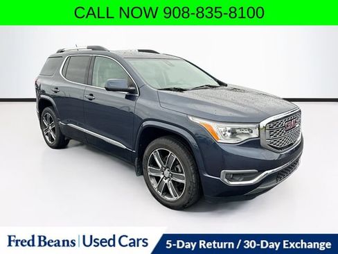 Used 2019 GMC Acadia Denali w/ Technology Package AWD/4WD image 1