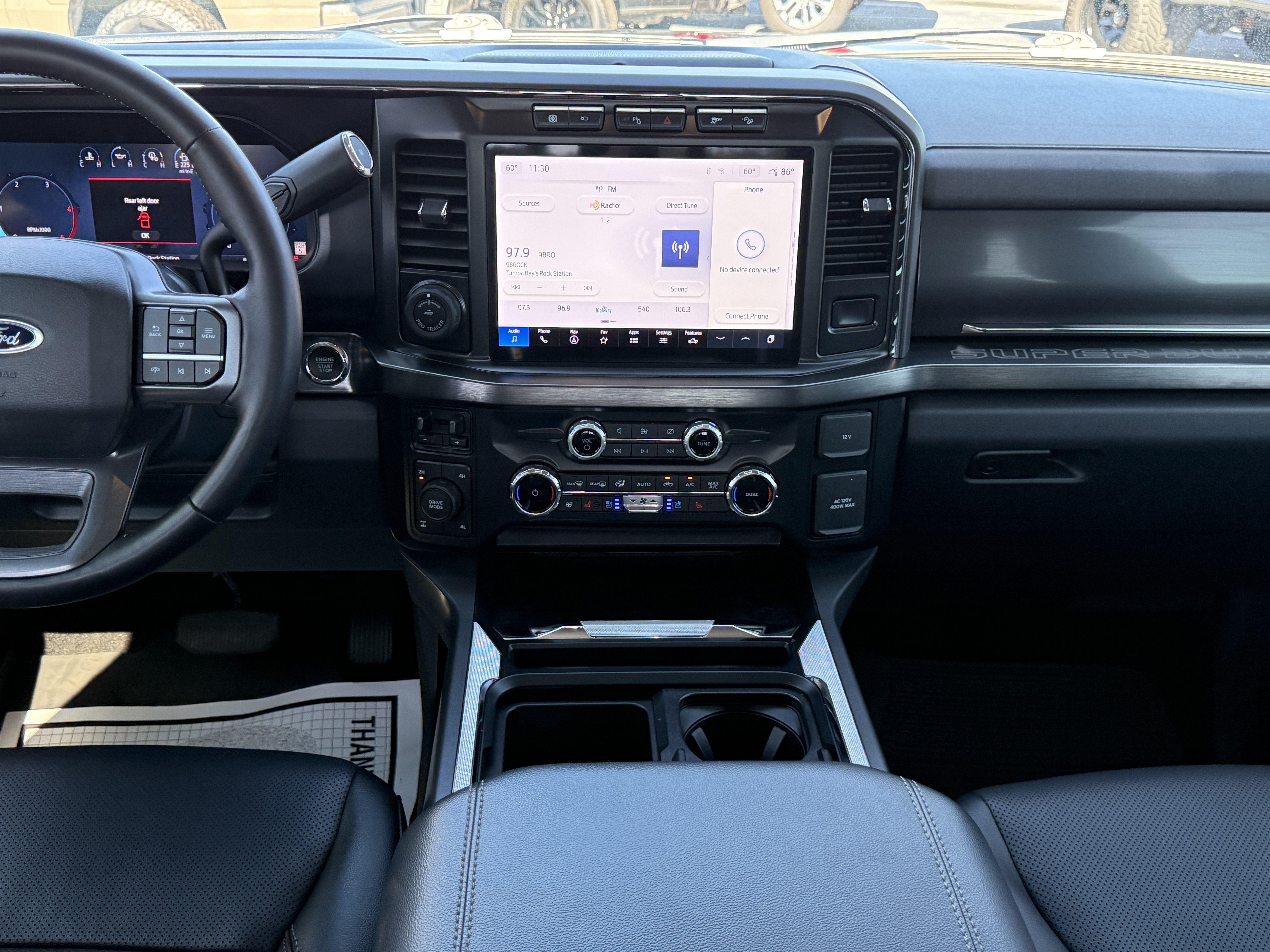 Used 2024 Ford F250 Lariat w/ Lariat Ultimate Package AWD/4WD image 10