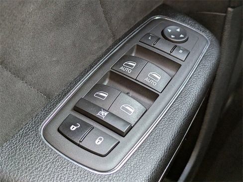 Used 2023 Dodge Charger SRT Hellcat w/ Harman/Kardon Audio Group image 23