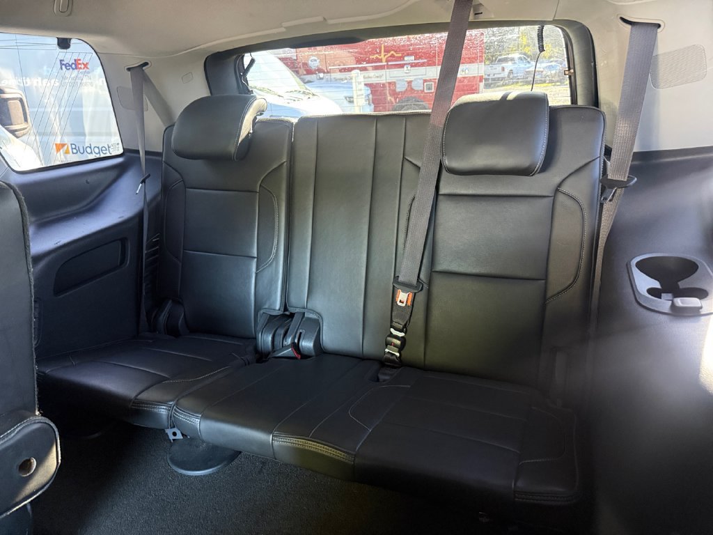 Used 2016 GMC Yukon Denali w/ Open Road Package RWD image 29