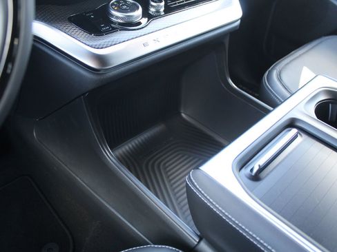 New 2025 Ford Expedition Max Platinum w/ Stealth Performance Package image 21