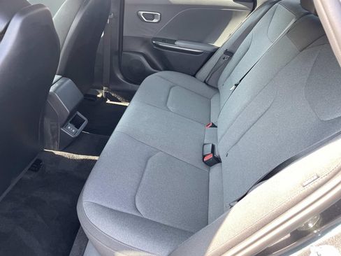Used 2025 Kia K4 FWD image 14