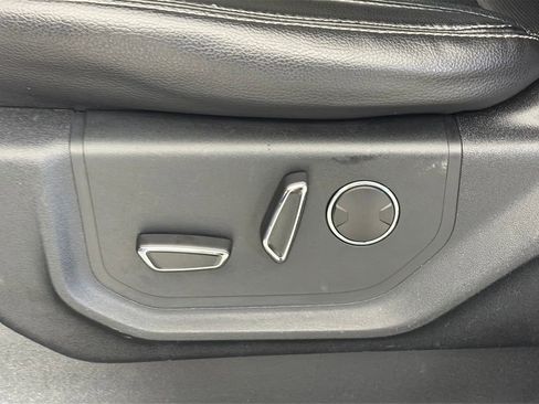 Certified 2018 Ford F150 Lariat w/ Equipment Group 502A Luxury image 27