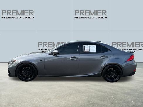 Used 2018 Lexus IS 300 F Sport w/ F Sport Package image 6