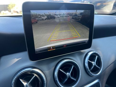 Used 2019 Mercedes-Benz CLA 250 image 23