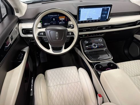 Certified 2023 Lincoln Nautilus Black Label AWD/4WD image 20