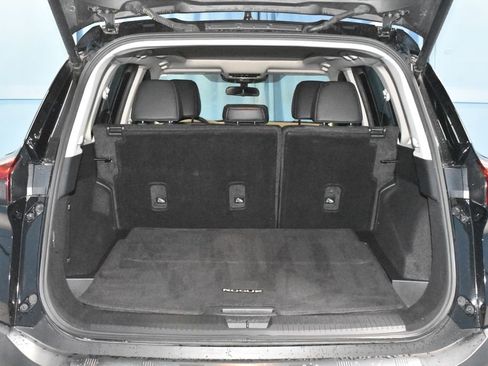 Certified 2023 Nissan Rogue SV w/ SV Premium Package FWD image 27