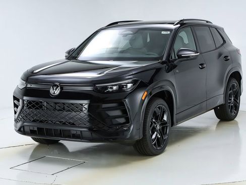 New 2026 Volkswagen Tiguan SE R-Line image 40