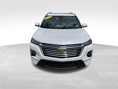 Used 2023 Chevrolet Traverse Premier w/ LPO, Floor Liner Package AWD/4WD image 10