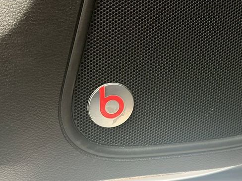 Used 2016 Dodge Charger R/T Scat Pack w/ Technology Group image 19