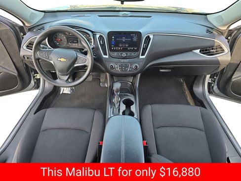 Used 2023 Chevrolet Malibu LT image 15