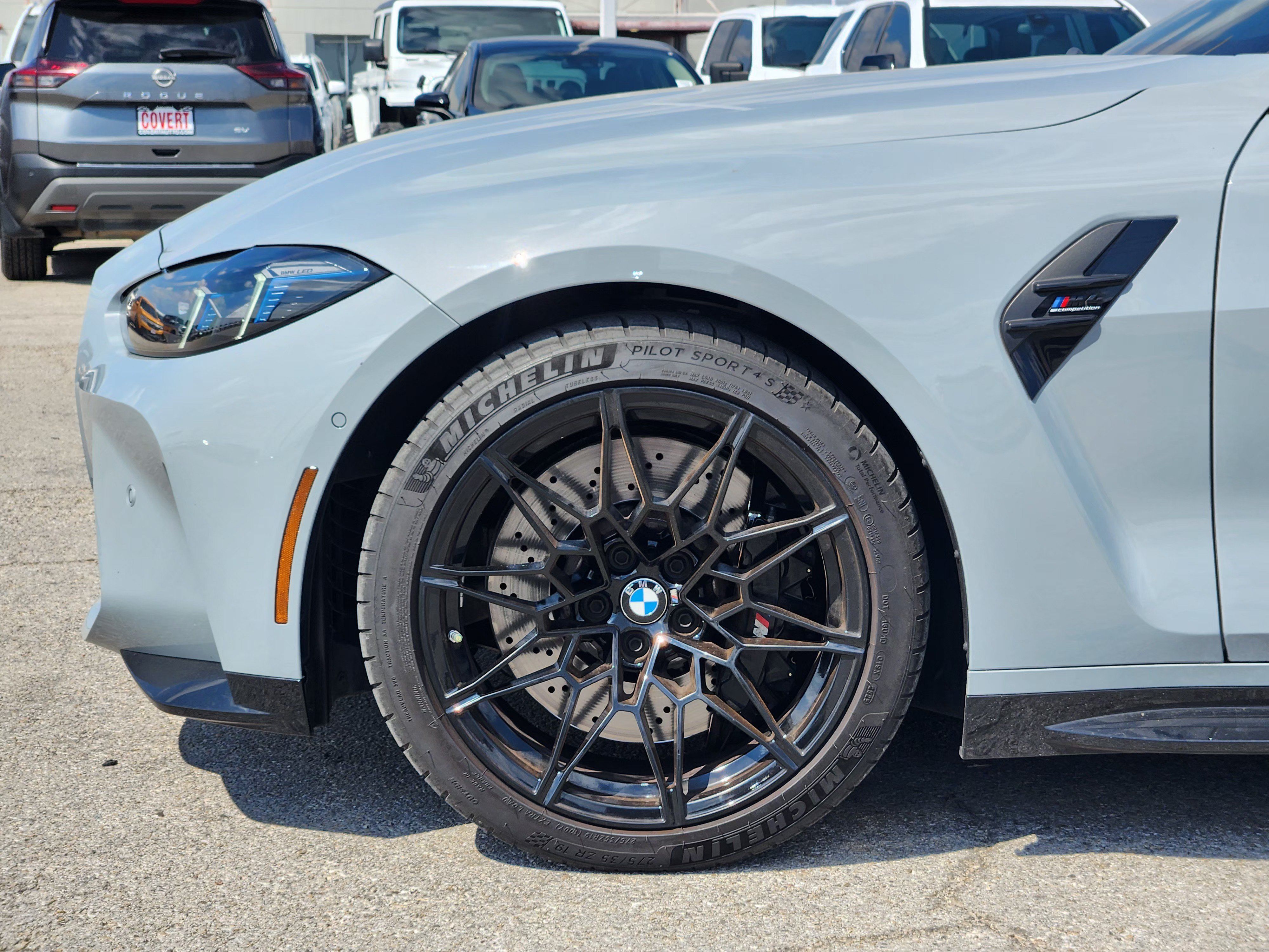 Used 2025 BMW M4 xDrive Competition w/ Executive Package AWD/4WD image 9