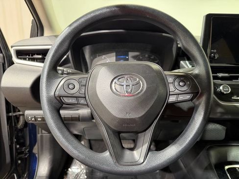 Used 2024 Toyota Corolla LE FWD image 20