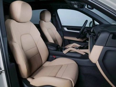 New 2026 Porsche Cayenne AWD/4WD image 11