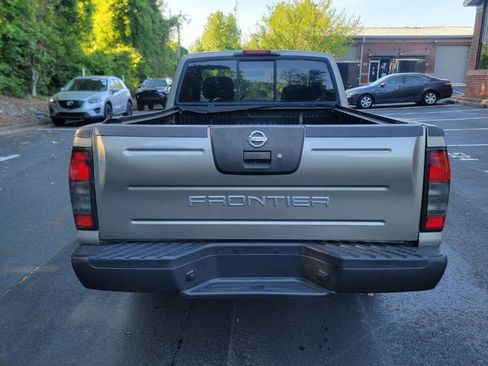 Used 2002 Nissan Frontier XE image 6