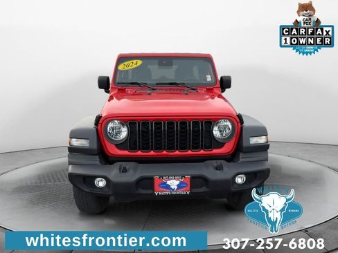 Used 2024 Jeep Wrangler Unlimited Sport AWD/4WD image 8