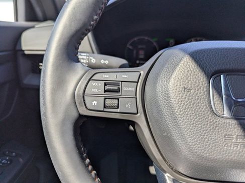 Used 2024 Honda CR-V Sport image 9