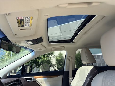 Used 2017 Lexus RX 350 AWD w/ Premium Package image 28