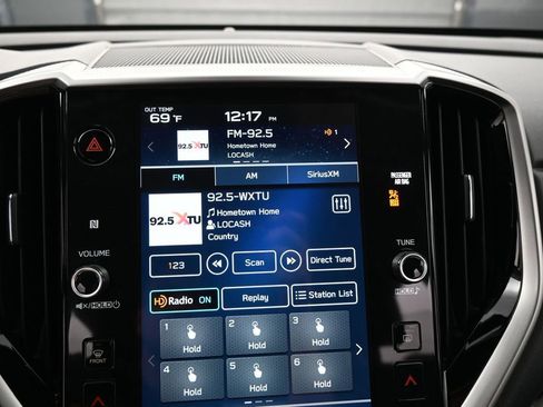Used 2025 Subaru Ascent Premium AWD/4WD image 17