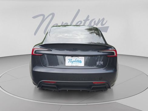 Used 2025 Tesla Model 3 Long Range RWD image 7