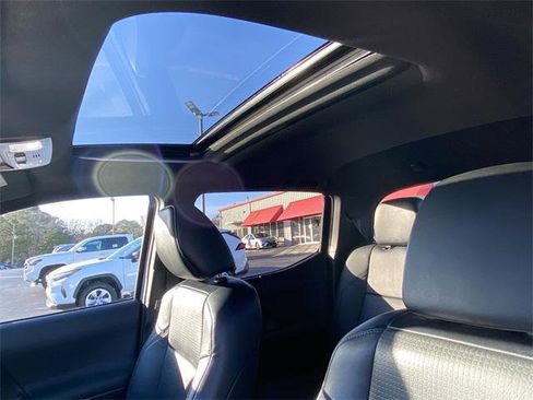 Certified 2022 Toyota Tacoma TRD Sport w/ TRD Premium Sport Package image 30