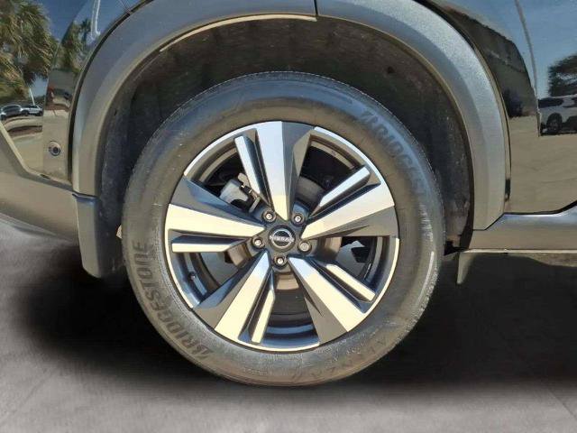 Certified 2023 Nissan Rogue SL w/ SL Premium Package FWD image 21