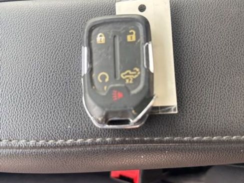 Used 2020 Chevrolet Silverado 1500 LT w/ All-Star Edition image 21