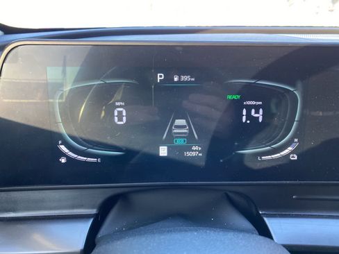 Used 2024 Kia Sportage EX w/ EX Premium Package image 15