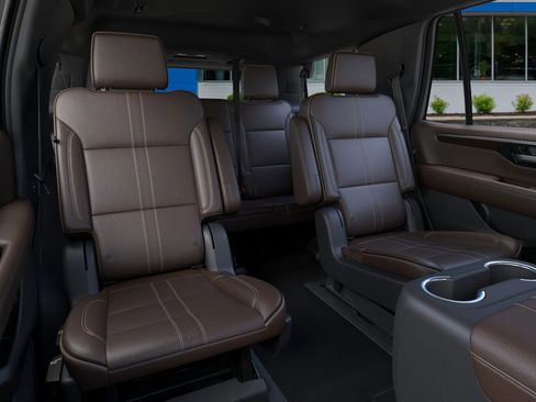 New 2026 Chevrolet Tahoe High Country image 17