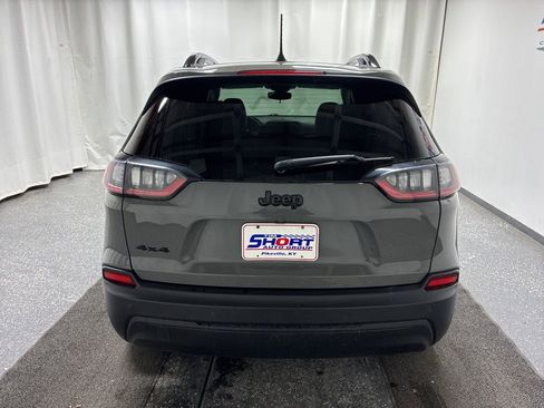 Used 2023 Jeep Cherokee Altitude Lux image 5