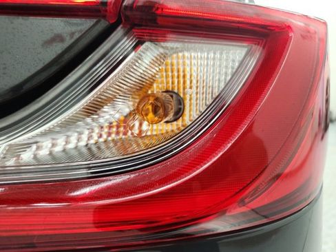 Certified 2025 Toyota Camry SE image 28