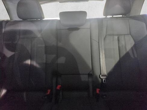 Certified 2025 Audi Q5 Premium Plus w/ Premium Plus image 22