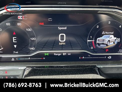 New 2025 GMC Sierra 1500 SLT w/ SLT Convenience Package image 19