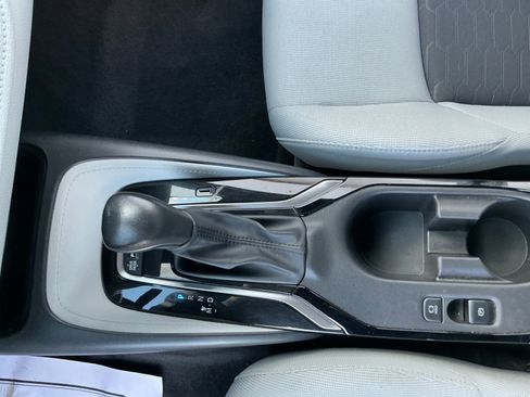 Certified 2024 Toyota Corolla SE image 15