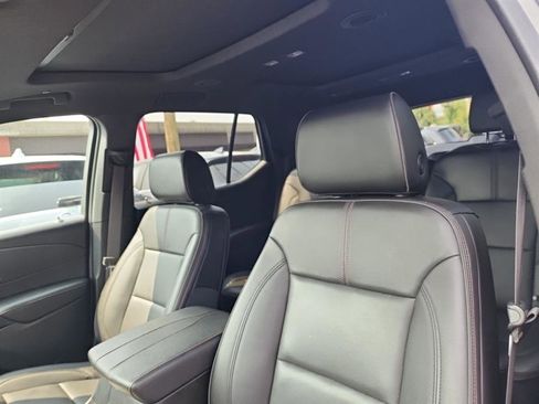Used 2022 Chevrolet Traverse RS w/ LPO, Floor Liner Package AWD/4WD image 26