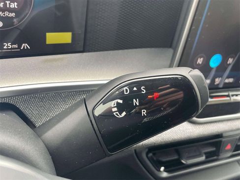 New 2026 Volkswagen Tiguan S image 23