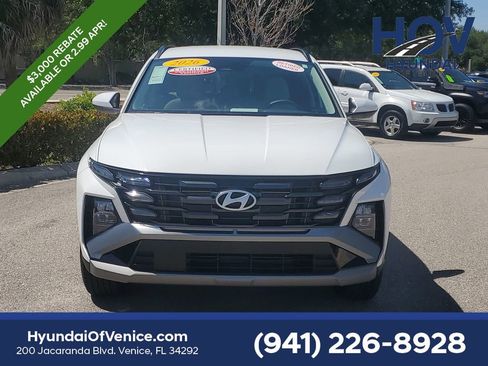 Used 2026 Hyundai Tucson SEL FWD image 3