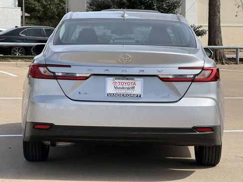 Certified 2025 Toyota Camry LE image 5