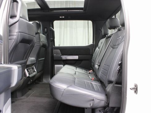 Used 2025 Ford F450 Platinum w/ FX4 Off-Road Package image 10